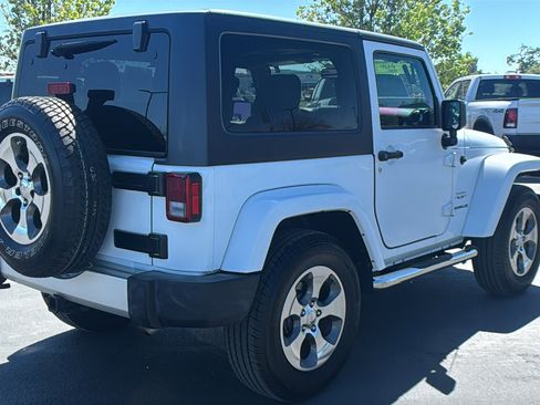 Used 2017 Jeep Wrangler Sahara w/ Connectivity Group image 3