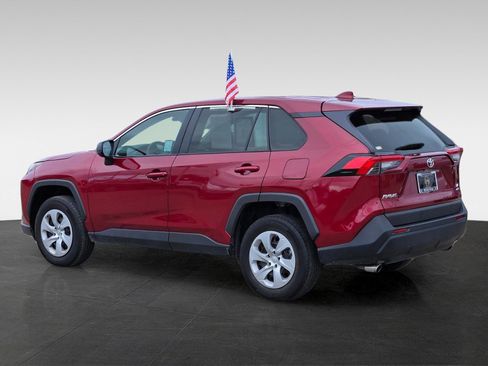 Used 2024 Toyota RAV4 LE image 6