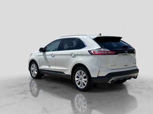 Used 2020 Ford Edge Titanium AWD/4WD image 5