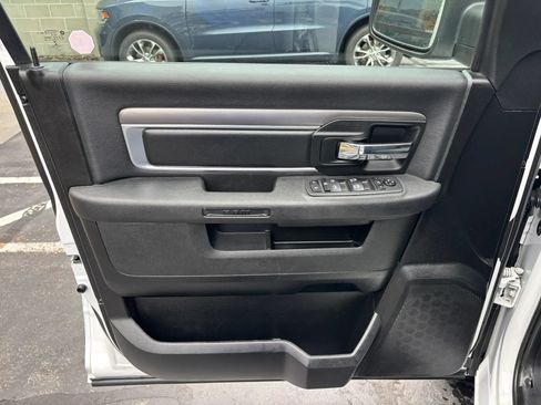 Used 2022 RAM 1500 Classic Warlock AWD/4WD image 14