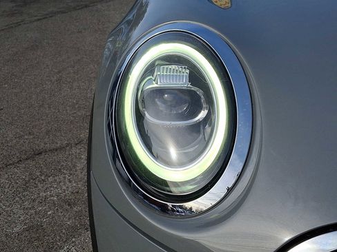 Used 2020 MINI Cooper S image 9