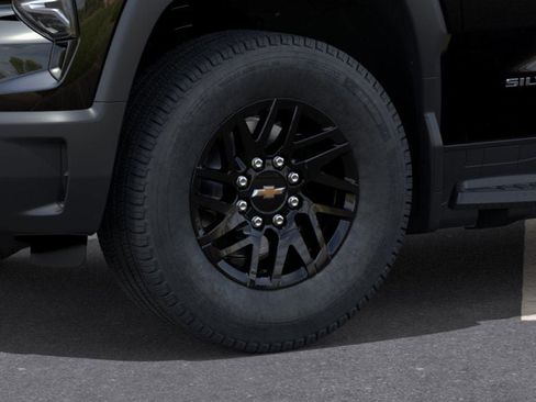 New 2026 Chevrolet Silverado EV LT image 34