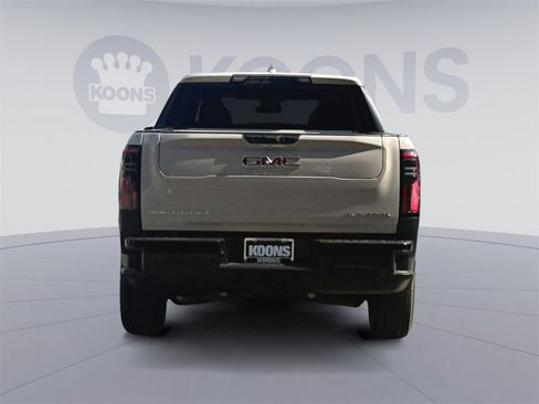 New 2026 GMC Sierra EV Elevation image 5