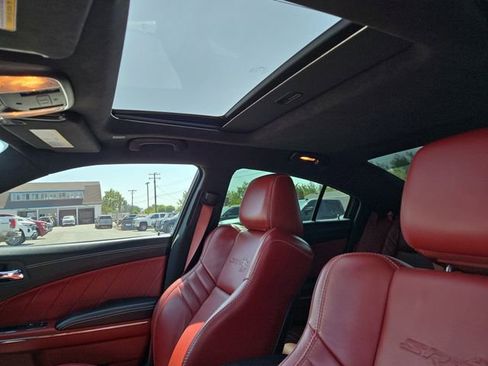 Used 2023 Dodge Charger SRT Hellcat w/ Harman/Kardon Audio Group RWD image 5