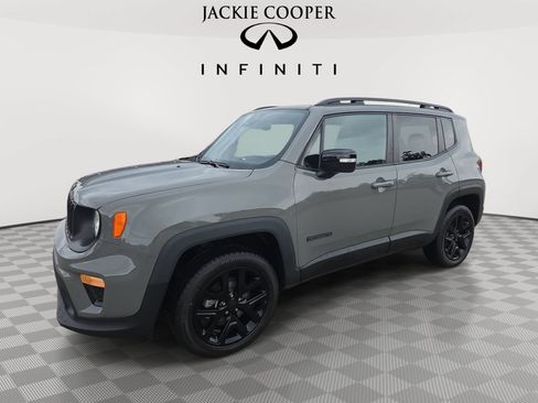 Used 2022 Jeep Renegade Altitude w/ Convenience Group AWD/4WD image 1