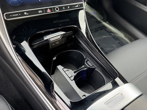Used 2024 Mercedes-Benz C 300 4MATIC Sedan image 20