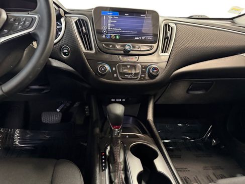 Used 2023 Chevrolet Malibu RS image 11