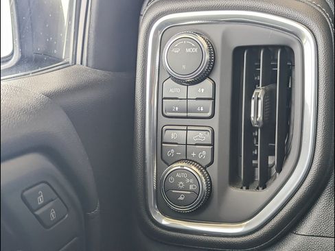 Used 2021 GMC Sierra 1500 Denali w/ Technology Package AWD/4WD image 28
