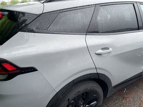 Used 2025 Kia Sportage X-Line w/ Premium Package AWD/4WD image 8
