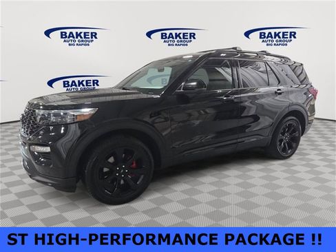 Used 2022 Ford Explorer ST w/ Equipment Group 401A image 3