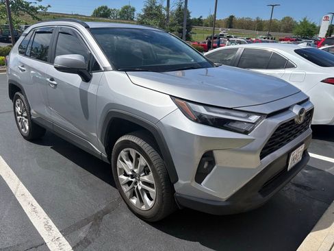Used 2025 Toyota RAV4 XLE Premium w/ Weather Package image 6