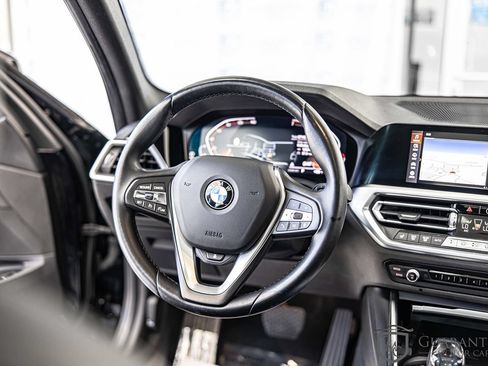 Used 2021 BMW 330i xDrive Sedan AWD/4WD image 38
