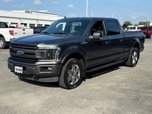 Used 2018 Ford F150 XLT w/ Equipment Group 302A Luxury AWD/4WD image 5