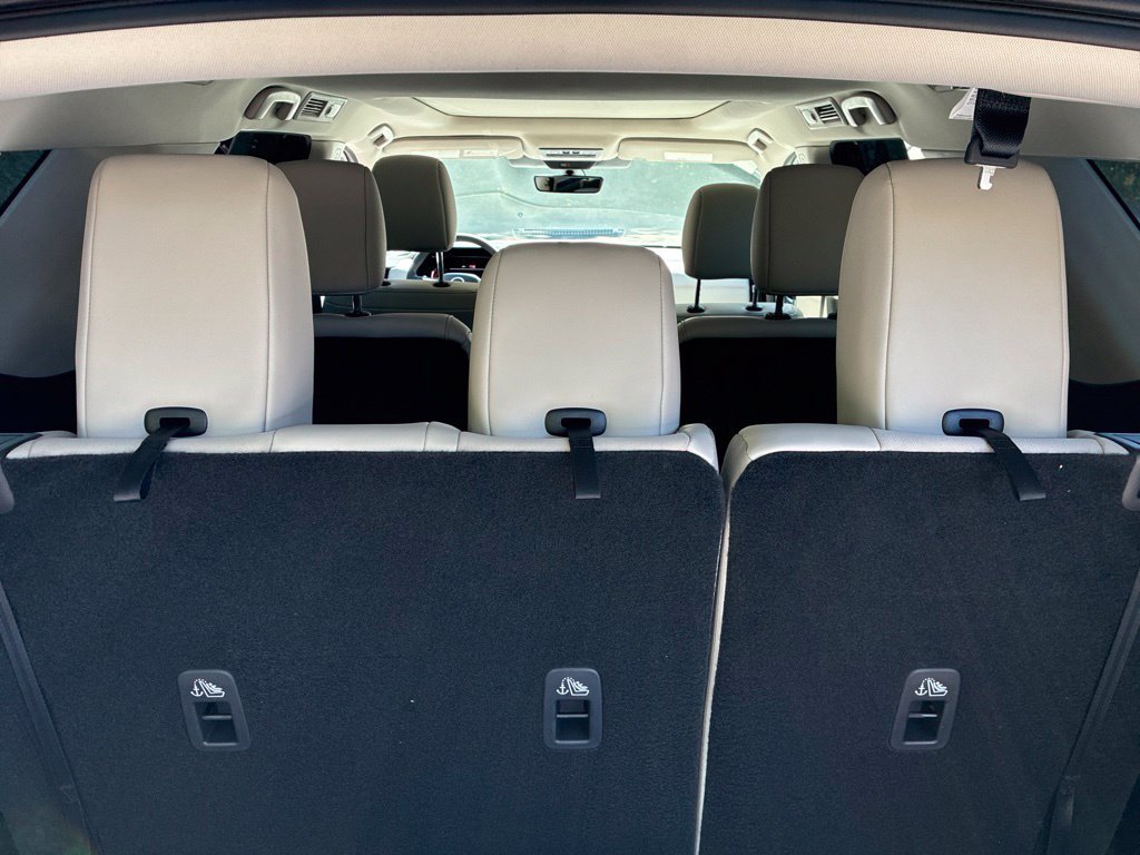 New 2026 Nissan Pathfinder SL w/ SL Premium Package AWD/4WD image 16