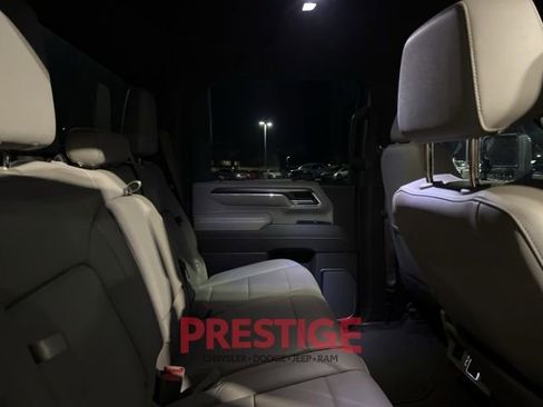 Used 2024 GMC Sierra 2500 SLT w/ X31 Off-Road Package image 28