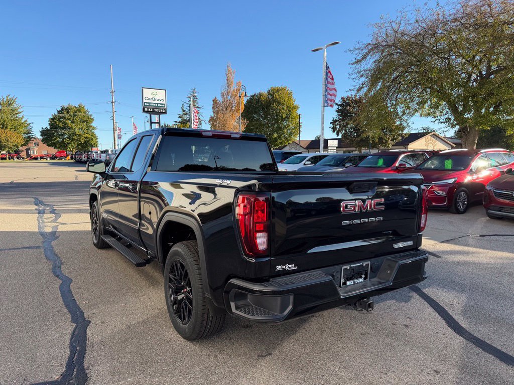 Used 2025 GMC Sierra 1500 Elevation AWD/4WD image 7