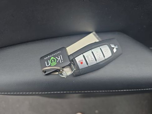 Used 2024 Mitsubishi Outlander SE AWD/4WD image 26