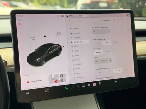 Used 2019 Tesla Model 3 Long Range AWD/4WD image 40