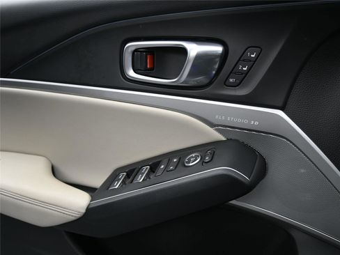 Certified 2023 Acura Integra A-Spec image 6