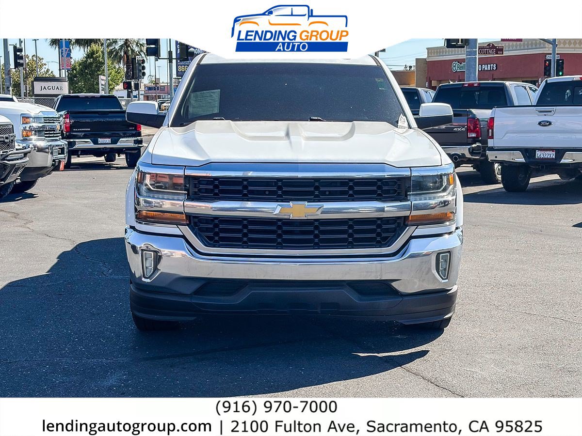 Used 2018 Chevrolet Silverado 1500 LT w/ LT Eassist Package RWD image 6