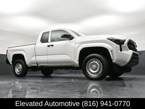 Used 2024 Toyota Tacoma SR RWD image 25