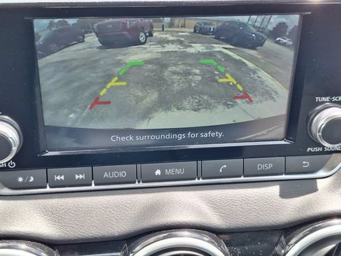 Used 2025 Nissan Sentra S FWD image 16