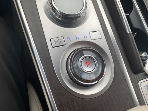 Used 2024 Genesis GV80 3.5T image 19