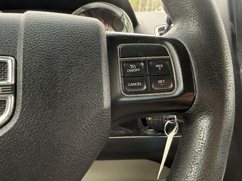 Used 2017 Dodge Grand Caravan SE w/ Power Window Group FWD image 21