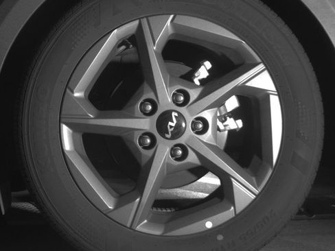 Used 2025 Kia K4 FWD image 14