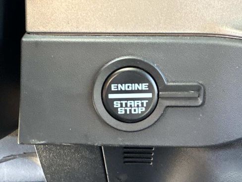 Certified 2025 Ford Bronco Outer Banks image 30