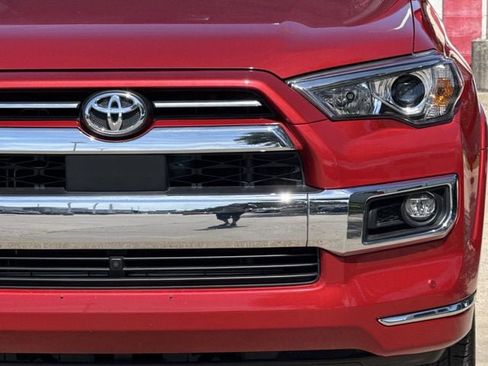 Used 2024 Toyota 4Runner Limited RWD image 7