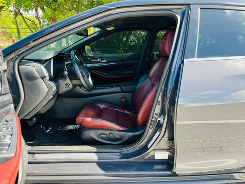Used 2021 Nissan Maxima Platinum w/ 40th Anniversary Package FWD image 11
