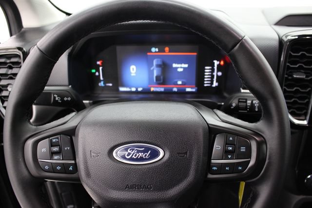 Used 2025 Ford Ranger XLT AWD/4WD image 15