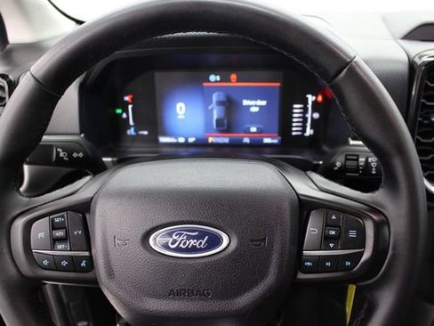 Used 2025 Ford Ranger XLT AWD/4WD image 15