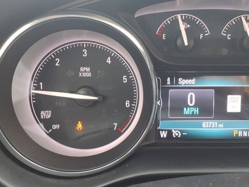 Used 2020 Buick Envision Essence w/ Experience Buick Package FWD image 20