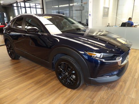 Certified 2024 MAZDA CX-30 AWD 2.5 S w/ Select Sport Pkg image 3