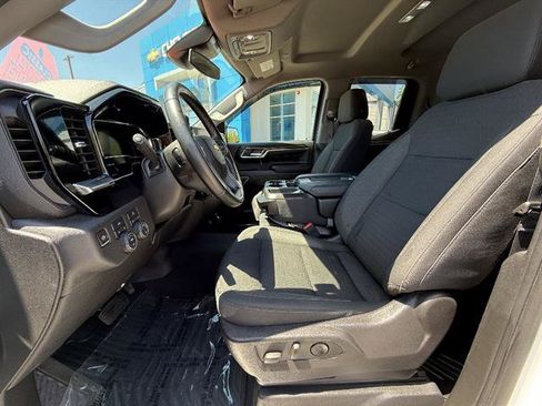 Used 2023 Chevrolet Silverado 1500 LT AWD/4WD image 12