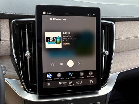 New 2026 Volvo XC90 B6 Ultra w/ Protection Package image 22