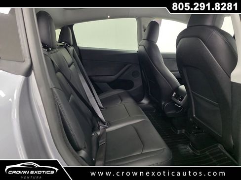 Used 2024 Tesla Model Y Performance image 14