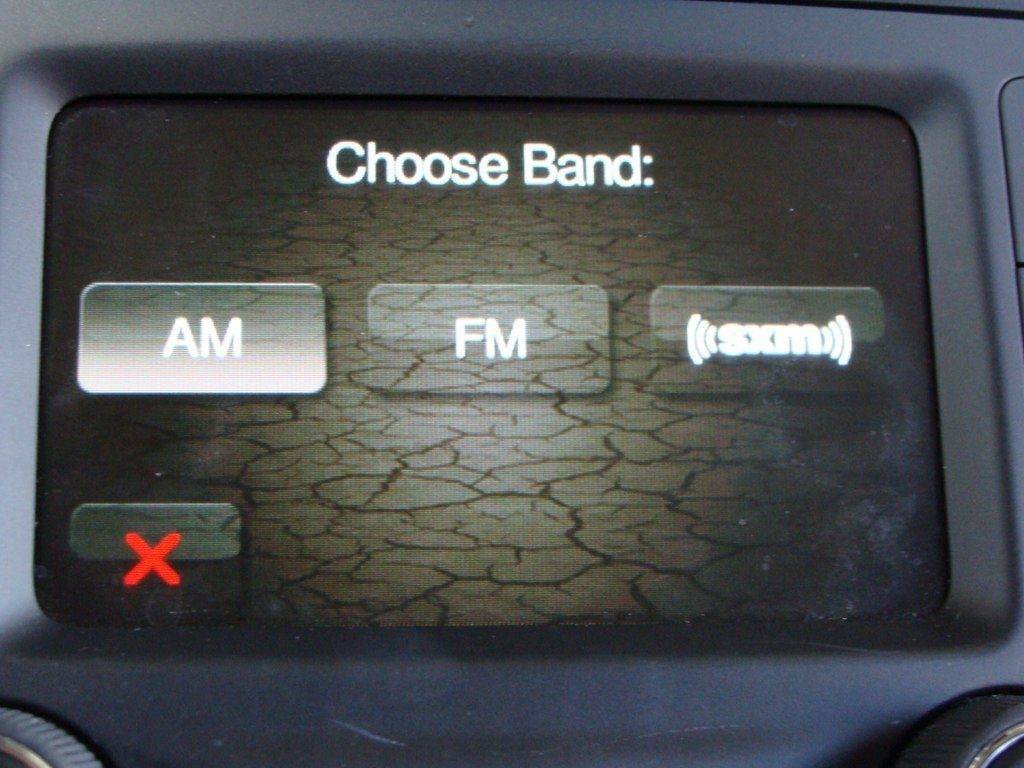 Used 2017 Jeep Cherokee Sport FWD image 16