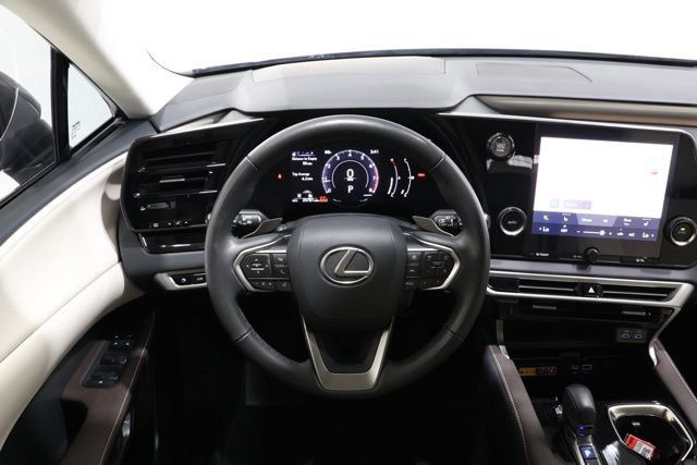 Used 2024 Lexus RX 350 FWD w/ Technology Package image 11