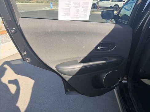 Used 2022 Honda HR-V EX image 20