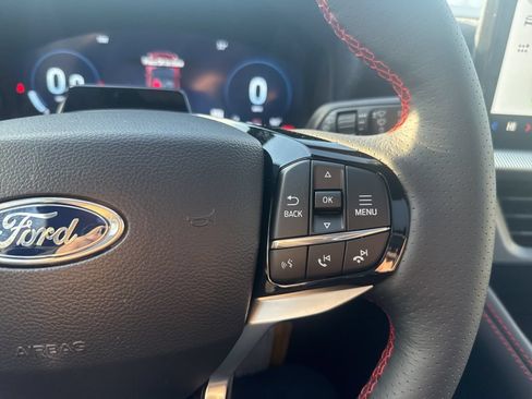 New 2026 Ford Explorer ST-Line AWD/4WD image 17
