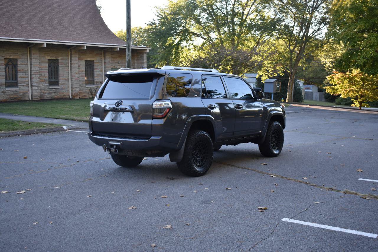 Used 2016 Toyota 4Runner SR5 Premium AWD/4WD image 7