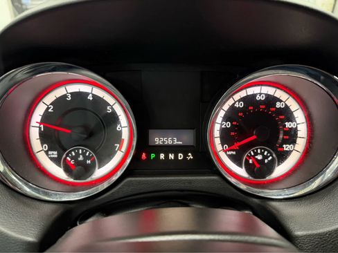 Used 2016 Dodge Grand Caravan SE w/ Quick Order Package 29E SE image 12