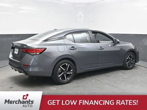 Used 2024 Nissan Sentra SV FWD image 8