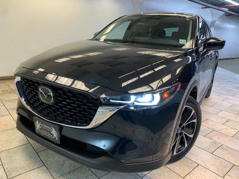 Used 2022 MAZDA CX-5 AWD 2.5 S w/ Premium Package image 1