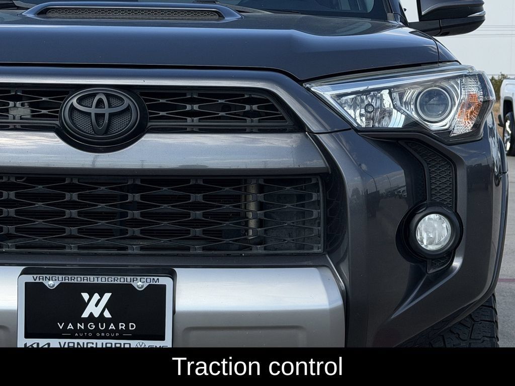 Used 2019 Toyota 4Runner TRD Off-Road Premium AWD/4WD image 4