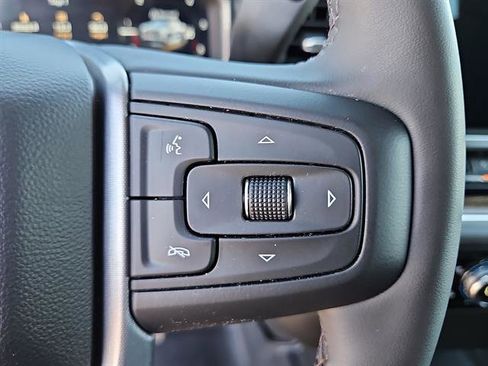 Used 2023 GMC Sierra 1500 Elevation image 18