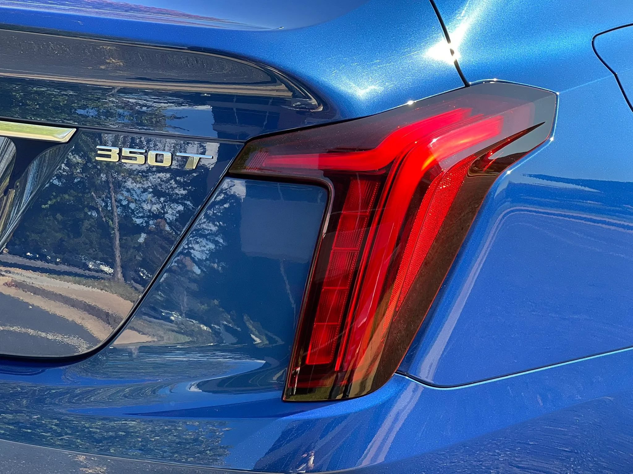Used 2023 Cadillac CT5 Luxury AWD/4WD image 13